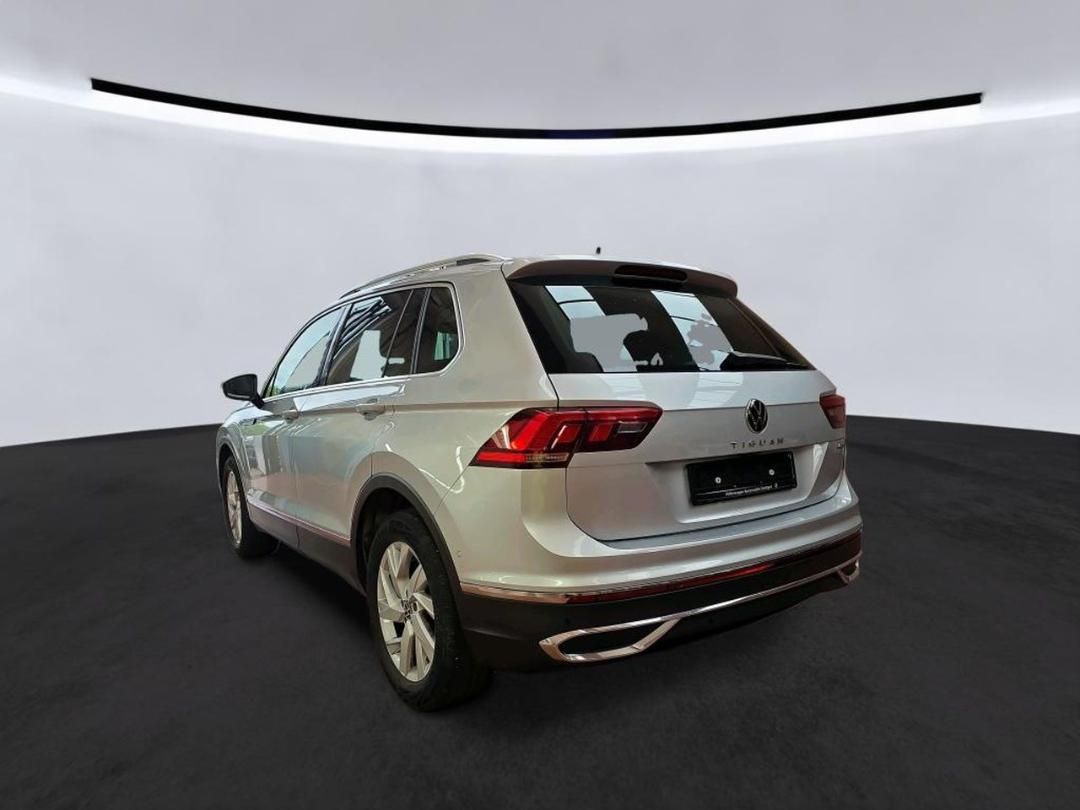 Volkswagen Tiguan 2.0 TSI 4x4 DS Elegance Matrix Rfk Navi foto 3