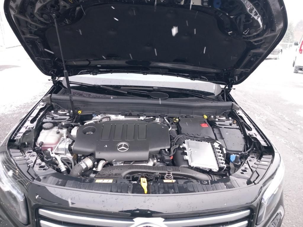 Fahrzeugabbildung Mercedes-Benz GLB 200 d 4M AHK*Distronic*Kamera*Multibeam*Navi