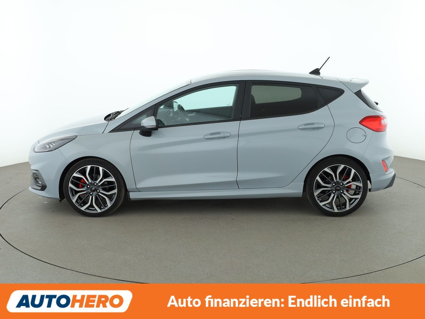 Ford Fiesta 1.5 EcoBoost ST*NAVI*LED*SPUR*PDC*SHZ* imagem 3