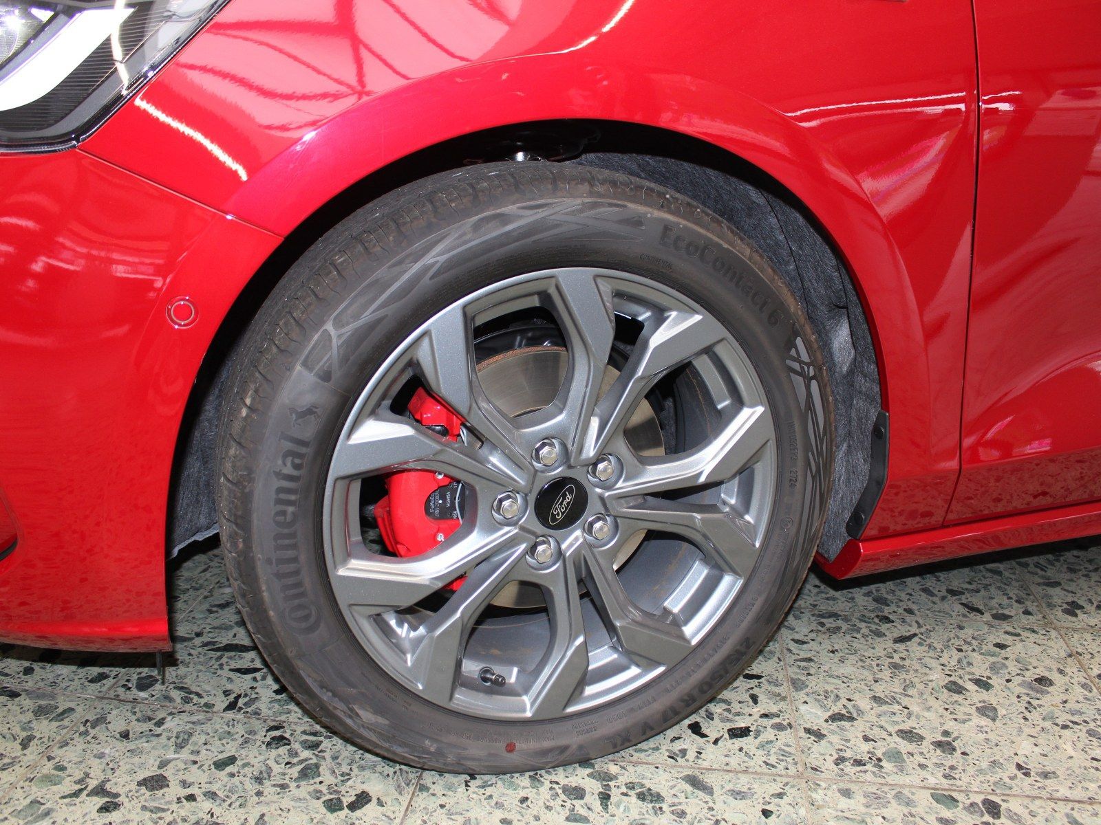 Fahrzeugabbildung Ford Focus ST-Line 1,0 EcoBoost Mild Hybrid