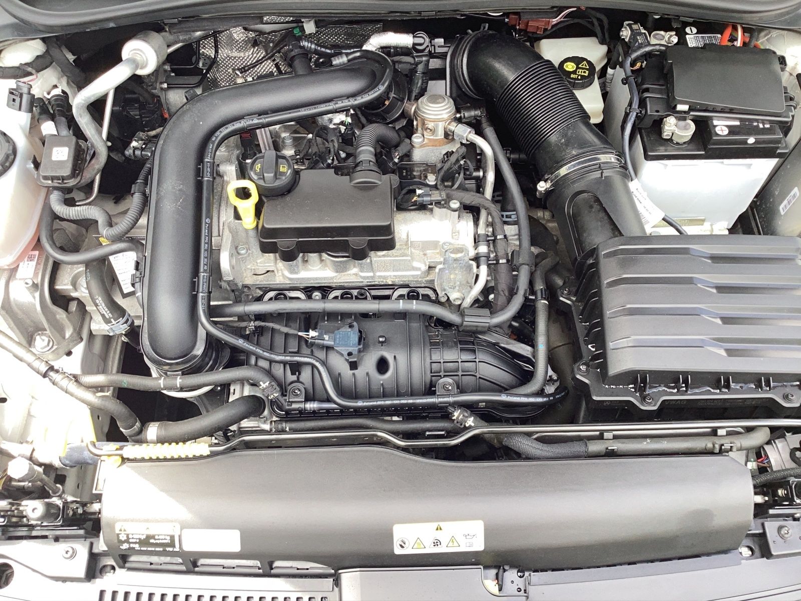 Fahrzeugabbildung Volkswagen Polo TSI Life DSG LED Klima AID DAB PDC