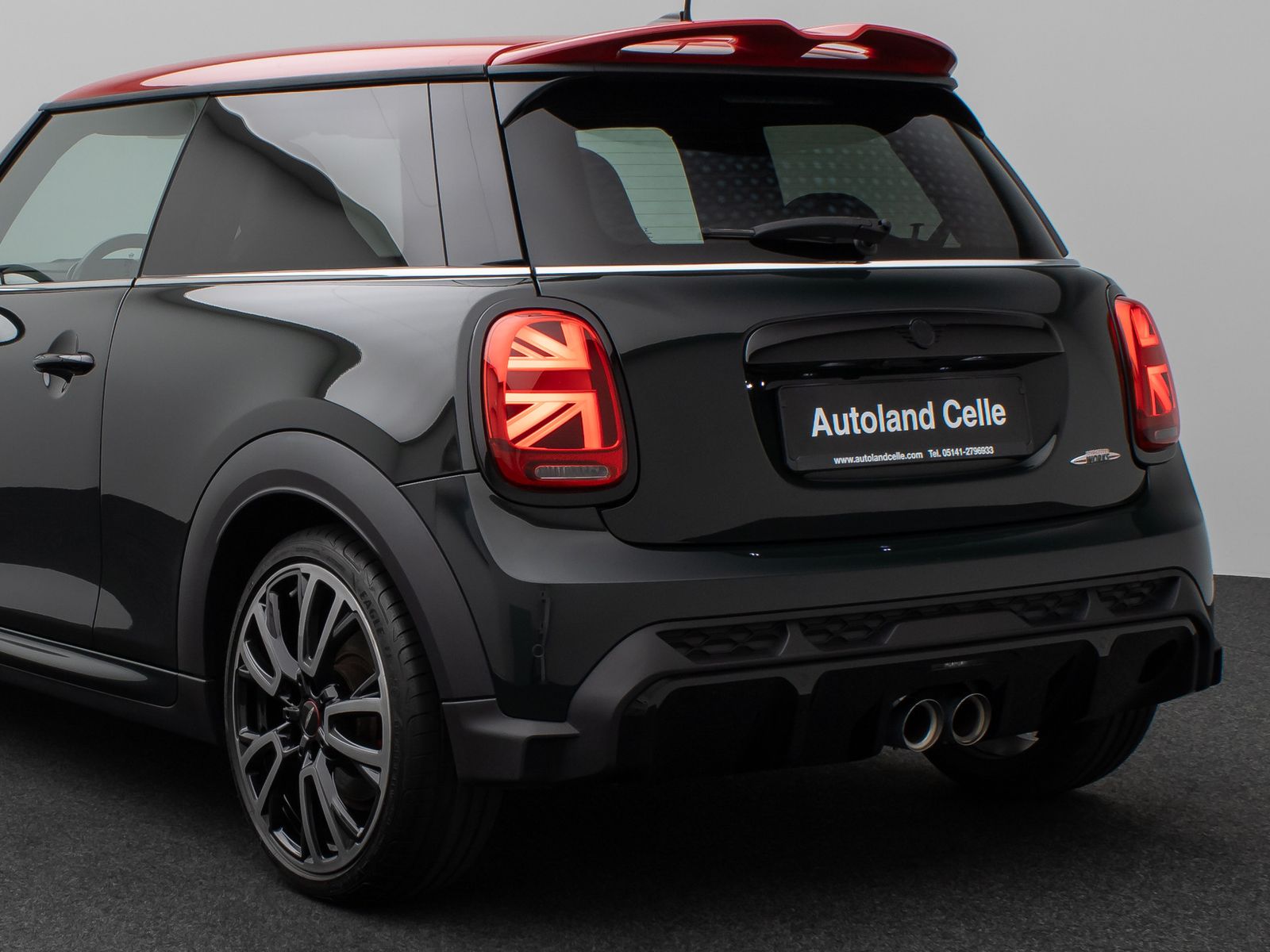 Fahrzeugabbildung MINI John Cooper Works Panorama Kamera HUD DAB Sport