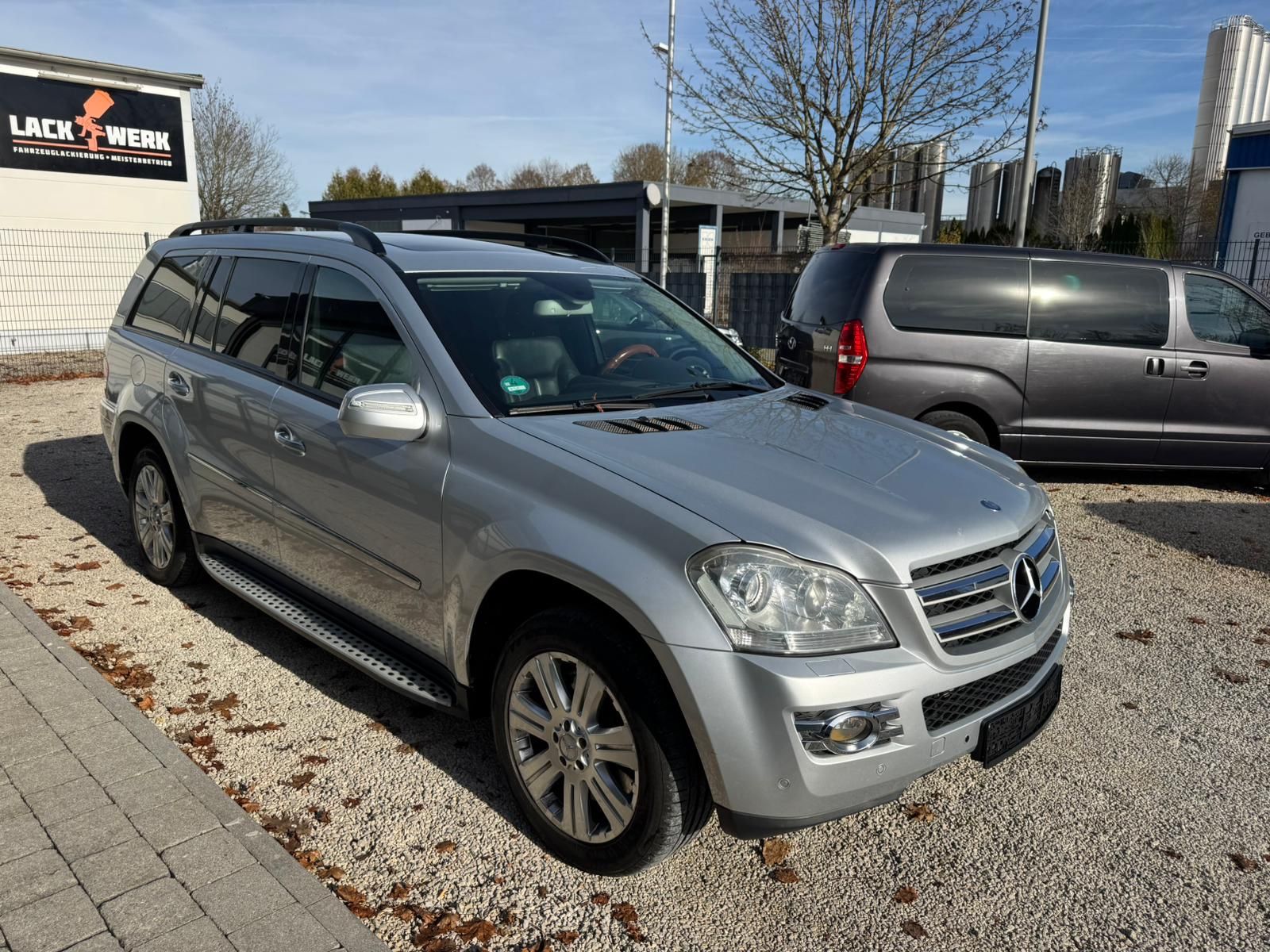 MERCEDES-BENZ GL 320 GL 320 CDI 4Matic*7 Sitzer*Xenon*Navi*AHK*, Ansicht 4