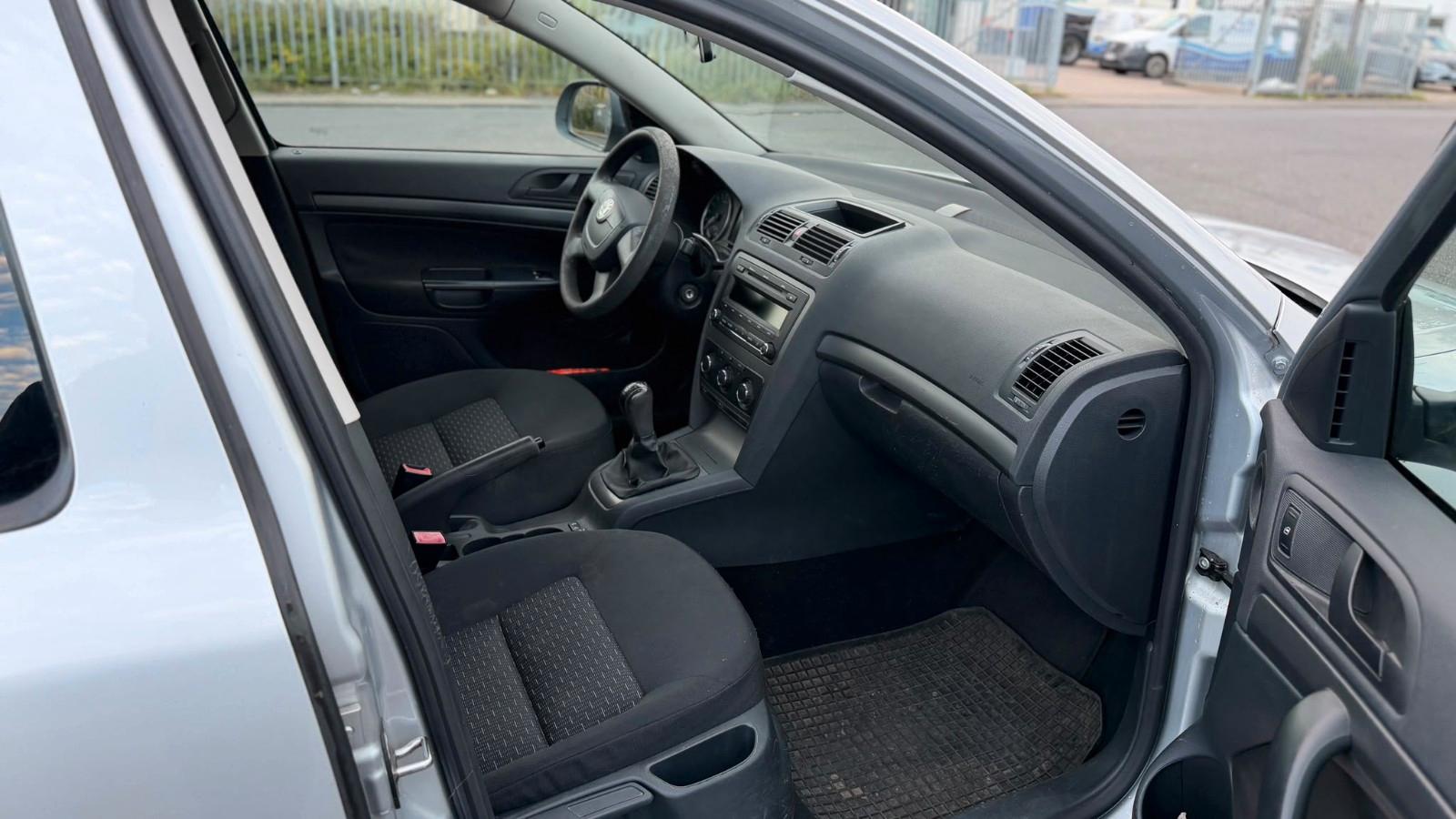 Skoda Octavia 2012 — photo 13