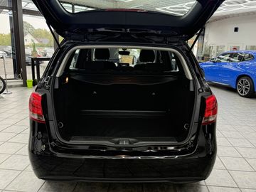 Mercedes B 220 - 9
