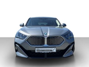 2025 BMW IX2 照片 2