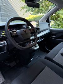 Peugeot Expert - 8