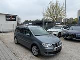 Volkswagen Touran Highline 1.9 TDI*Bi-Xenon*Tempomat*PDC* - Volkswagen Touran: 1.9