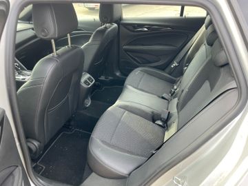 Opel Insignia - 5
