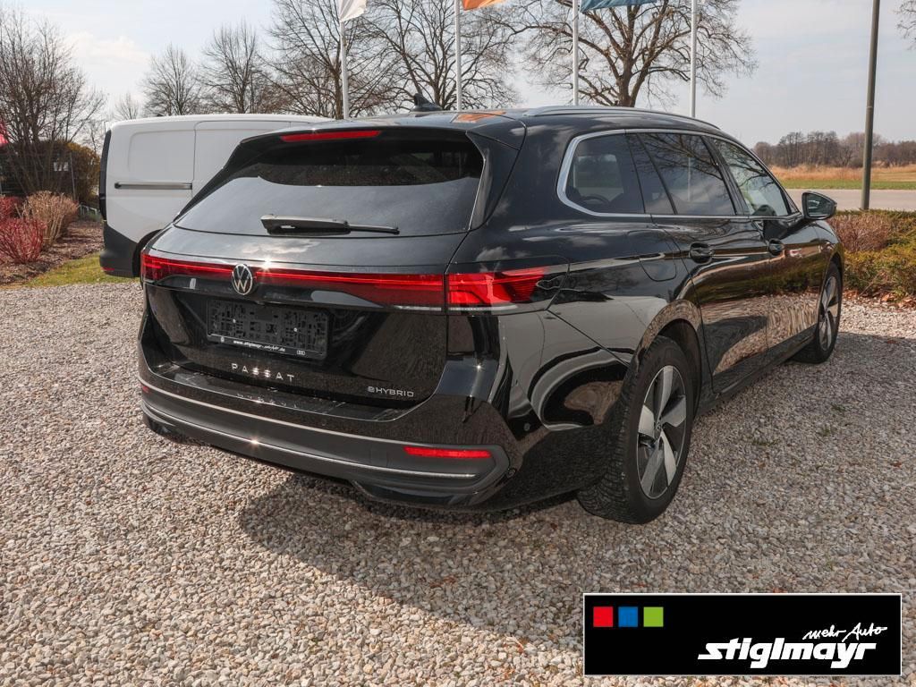 Volkswagen Passat - Bild 6