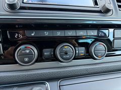 Fahrzeugabbildung Volkswagen T6 Multivan 2.0 TDI 4MOTION DSG LED NAVI SITZHZG