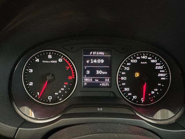 MYAUTOCENTER – Gebraucht- und Jahreswagen mit Werkstattservice in Pfaffenhofen Audi A3 attraction *Panorama*Klima*Freisprech*Xenon*