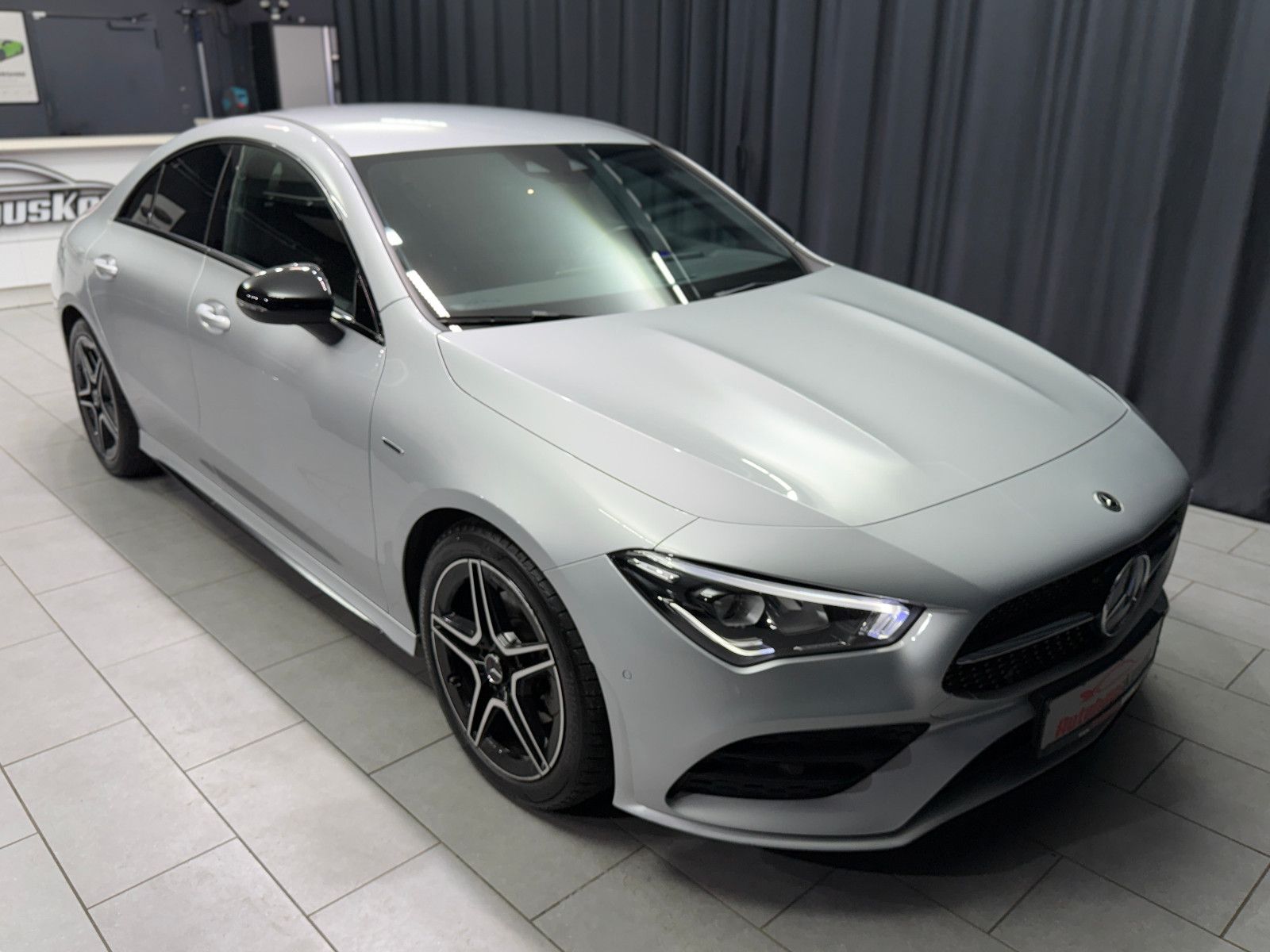 Fahrzeugabbildung Mercedes-Benz CLA 200 d|AMG-LINE|KAMER|BURMESTER|