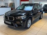 BMW X1 sDrive 18 i Advantage / Tempomat / 3 Zonen-Kl - BMW: Geländewagen, mit Klimaautomatik, Zonen