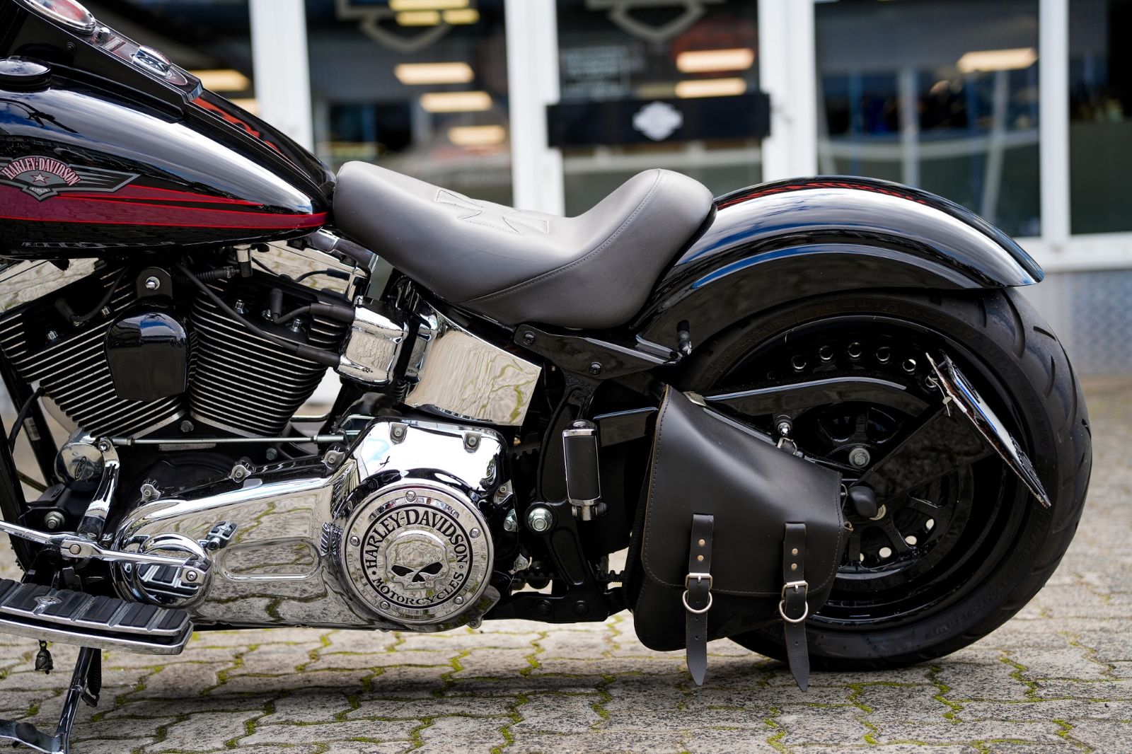 Fahrzeugabbildung Harley-Davidson FLSTF Fat Boy Twin Cam 96B - Ape - Kesstech
