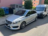 Mercedes-Benz B 200 AMG Line - Night Paket - LED - Parktronic - gebrauchte Mercedes-Benz B 200 aus dem Jahr 2016