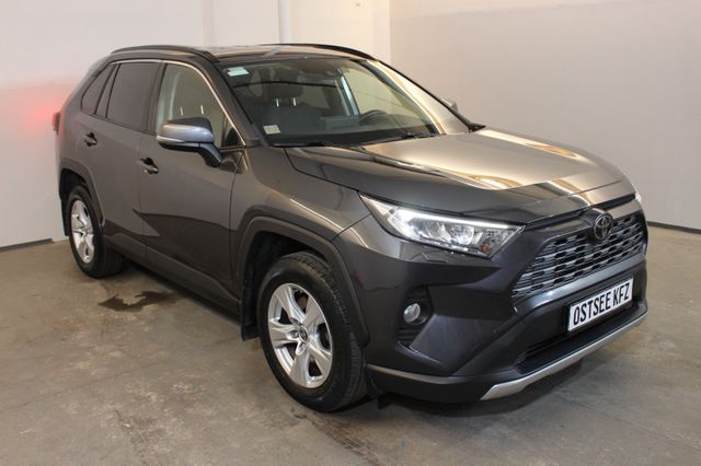 Toyota RAV 4 4x2  Automatik, LED, PDC, Kamera,