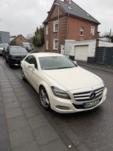 Mercedes-Benz CLS 350 CDI  - Mercedes-Benz CLS 350: Coupe