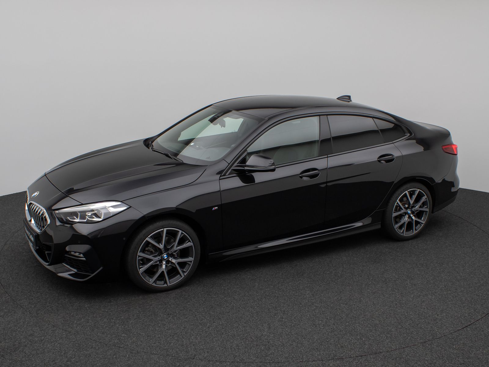 Fahrzeugabbildung BMW 218i Gran Coupé M Sport DAB CockPitPr PDC Komfor