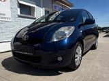 Toyota Yaris Life - Toyota aus 2011
