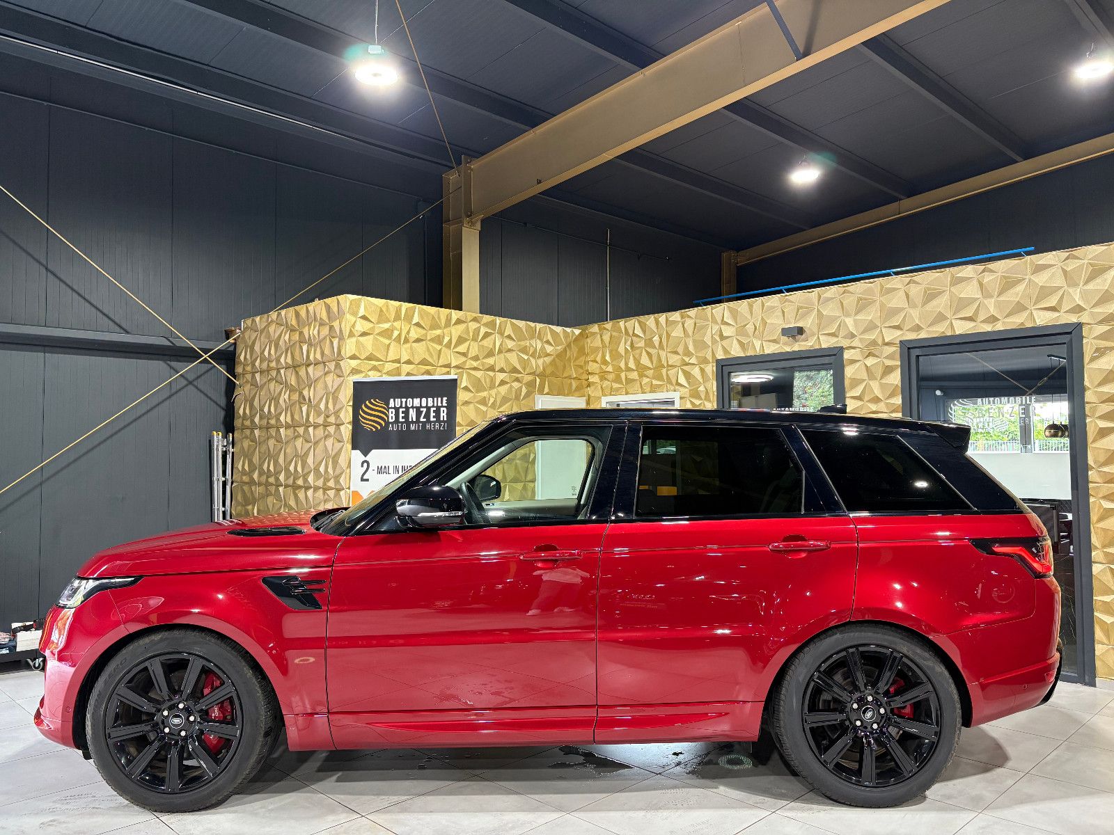 Fahrzeugabbildung Land Rover Range Rover Sport HSE Dynamic Hybrid/PANO/MEMORY