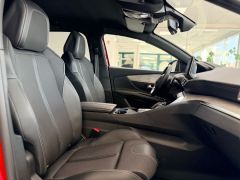 PEUGEOT 3008 Hybrid GT Black Line Ultimate Standheizung!