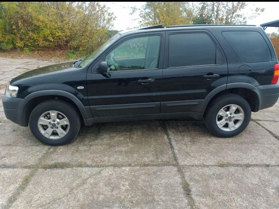 Ford Maverick 2004 — photo 5