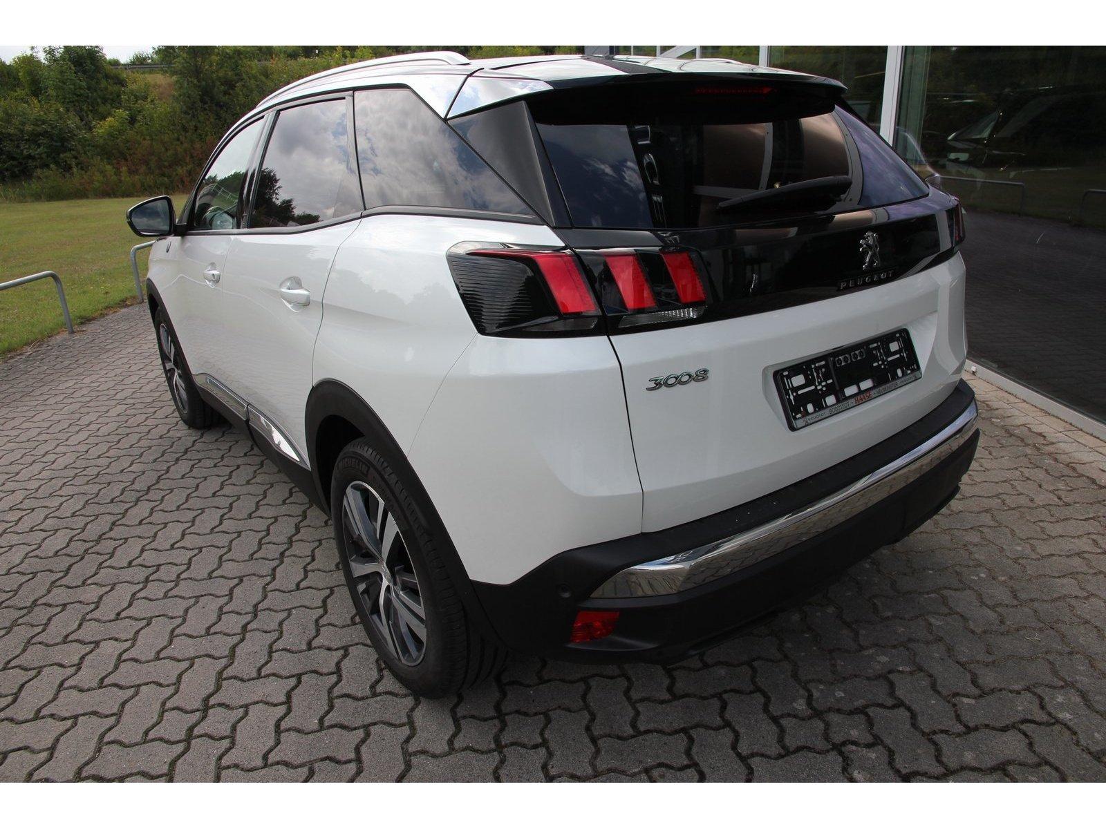Peugeot 3008 Crossway PT 130 EAT8 Navi e-Klappe LED RFK