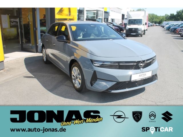 Opel Astra — hlavná fotografia