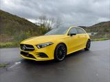 Mercedes-Benz A 220 d DCT AMG Line GARANTIE Keyless Pano