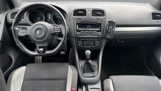 Foto Nummer 19: VW Golf