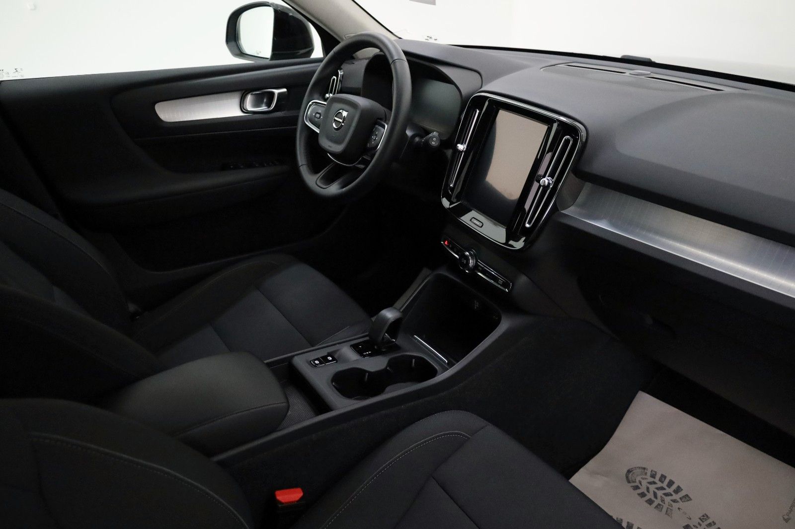 Fahrzeugabbildung Volvo XC40 T4 Recharge, Inscription,Navi,ACC, CarPlay