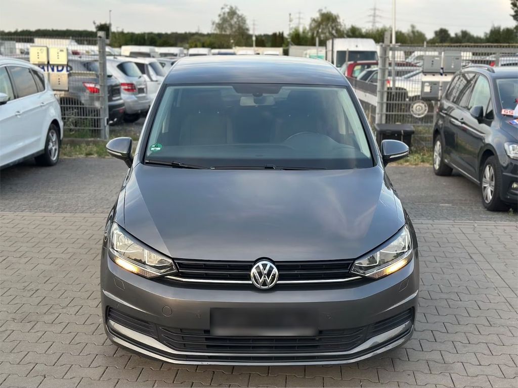Image of Volkswagen Touran