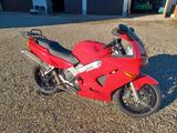 Honda VFR 800 / sehr gepflegt - Offers matching your search criteria