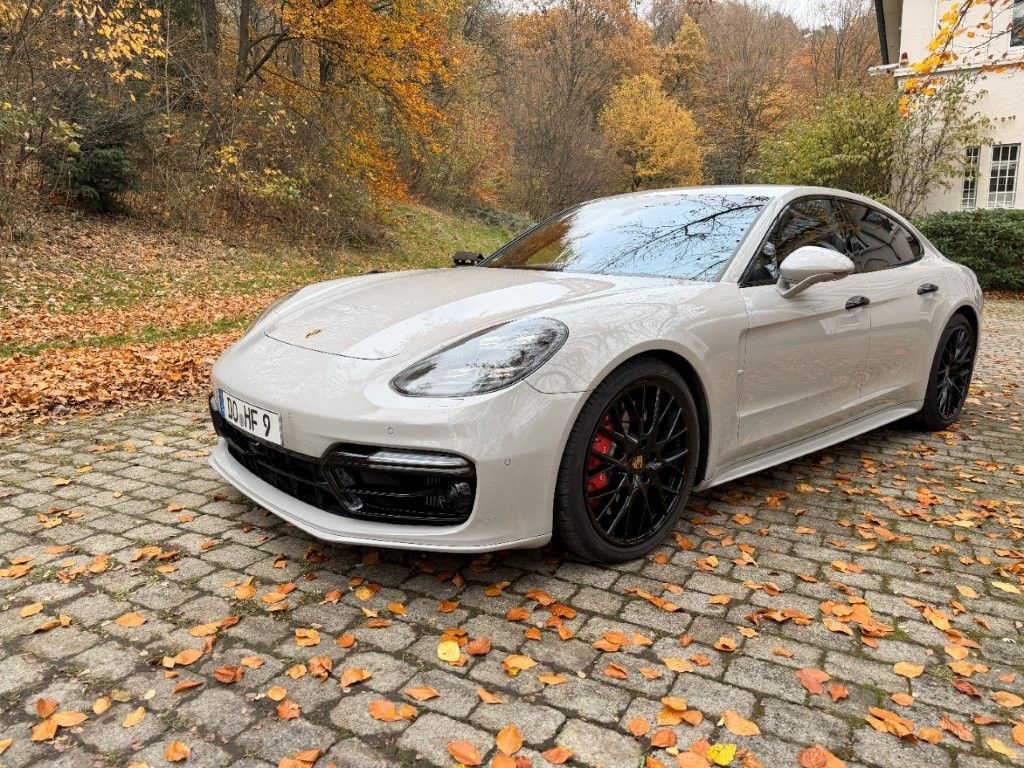 PORSCHE Panamera Turbo mit neuer Approved!
