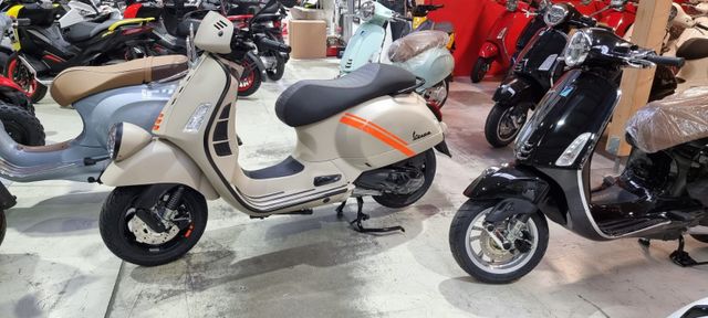 Vespa GTV 300