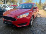 Ford Focus Lim. 1.0 EcoBoost Trend - Ford Focus: 1.0