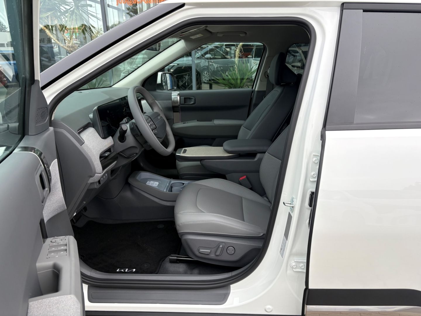 Fahrzeugabbildung Kia EV3 150 kW Earth KLIMA Harman&Kardon TotWinkAss