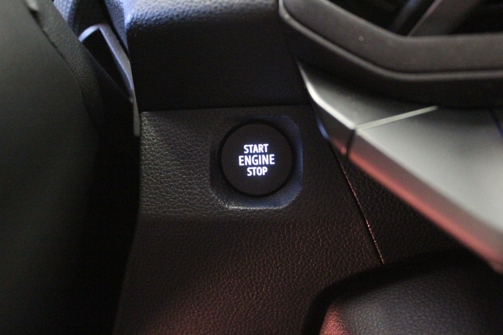 Fahrzeugabbildung Dacia Duster mild Hybrid 140 Journey *Winter-Plus-Pak*