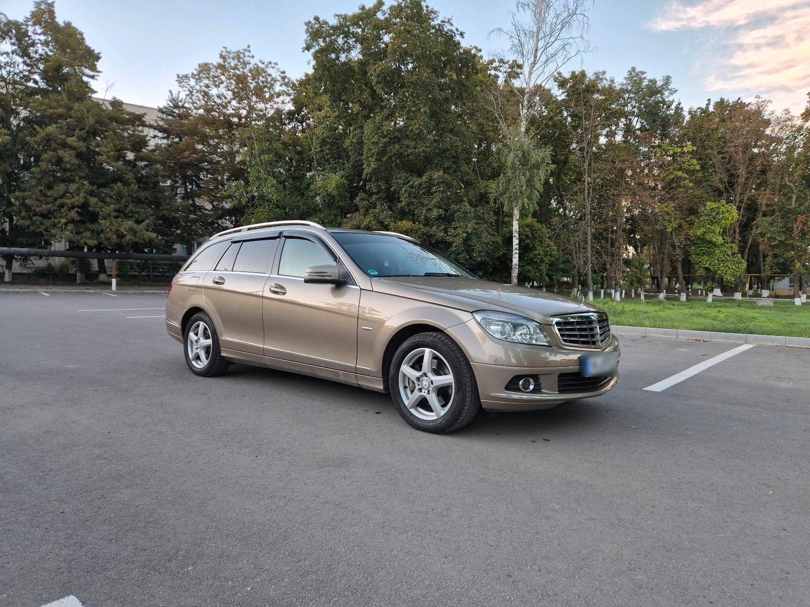 Mercedes-Benz C220 2008 — photo 15