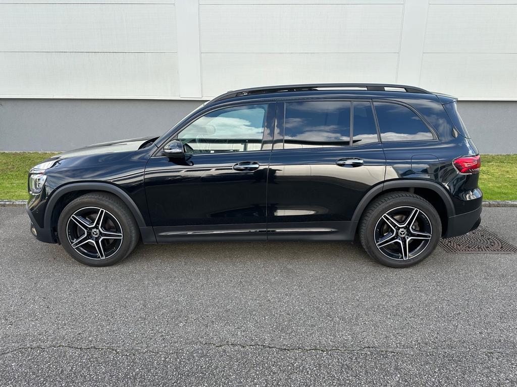 Mercedes-Benz GLB 200