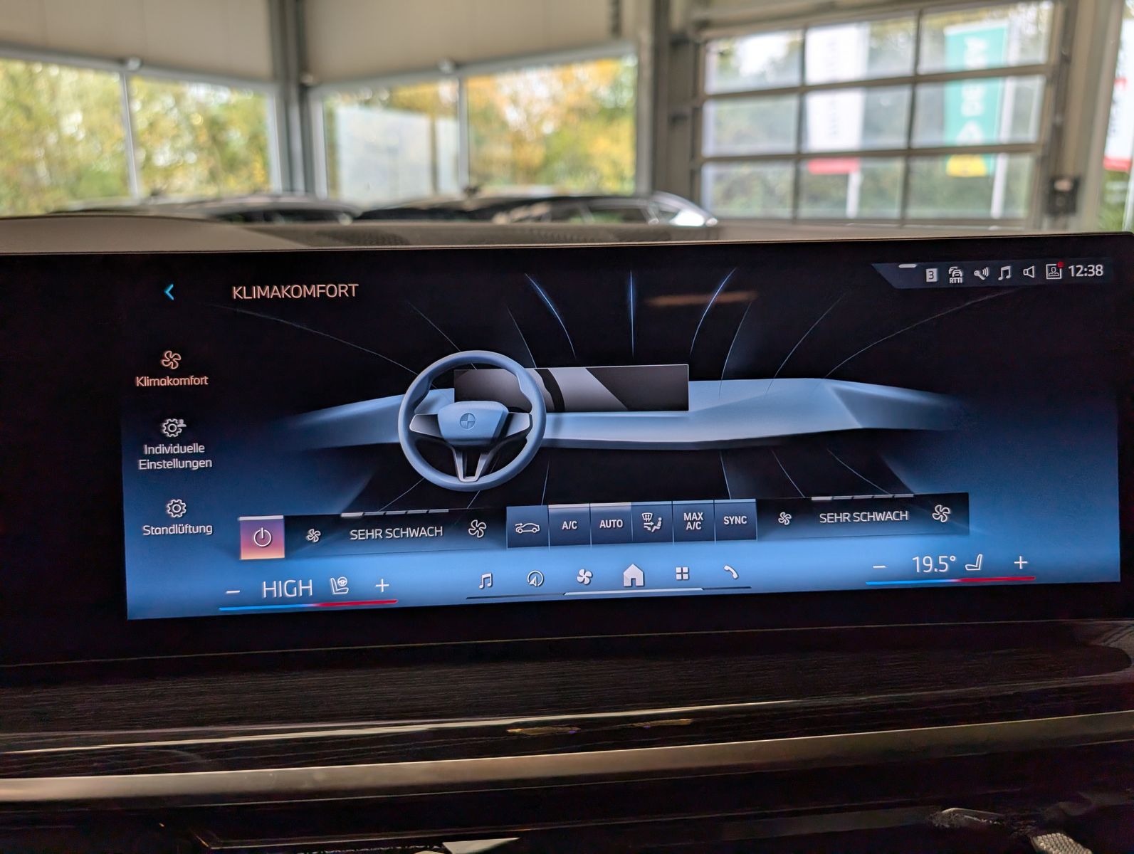 Fahrzeugabbildung BMW X5 30d xDrive M-Sport Innovati AHK H&K UPE:105T€