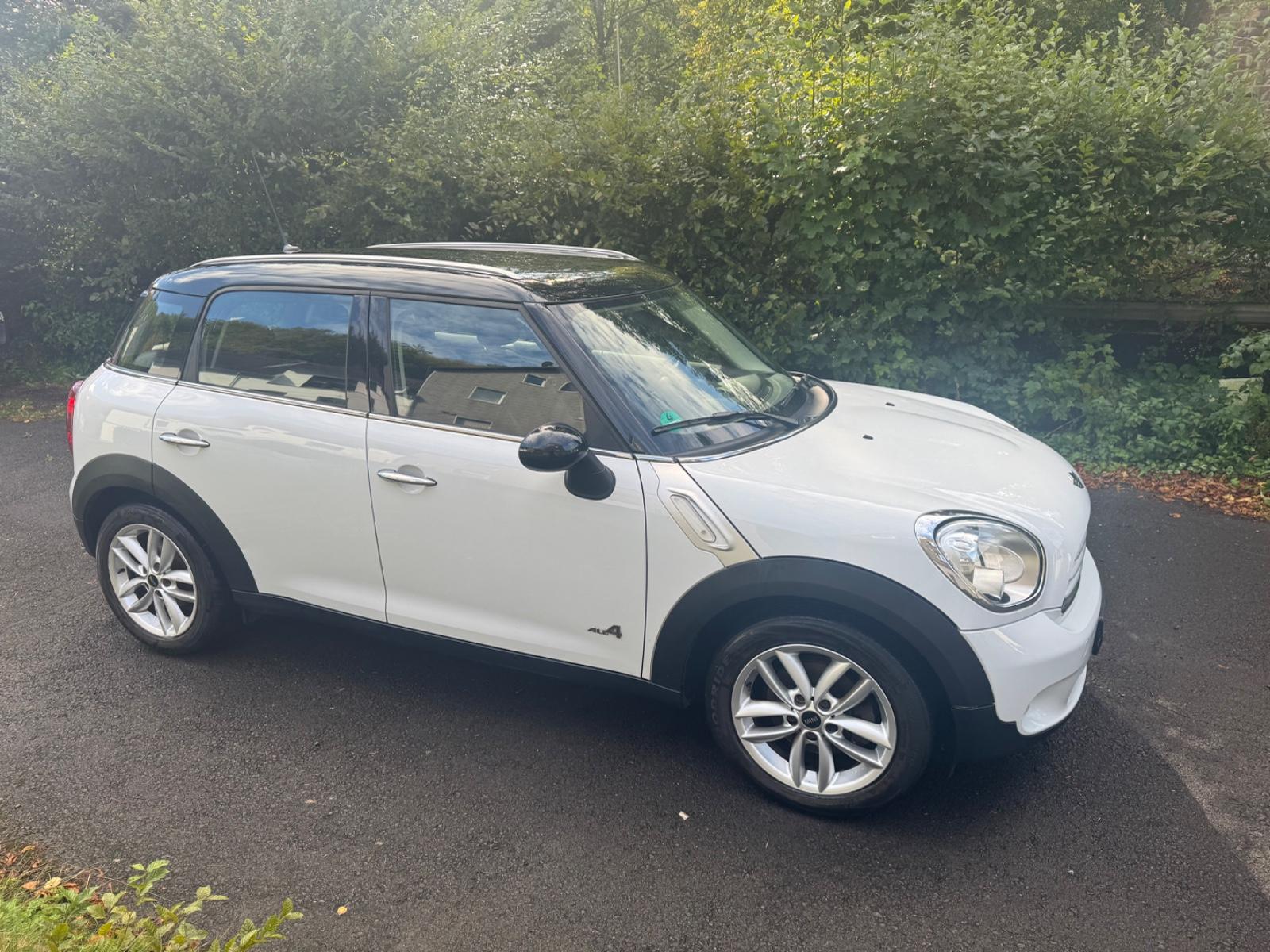 MINI Countryman D (Cooper)