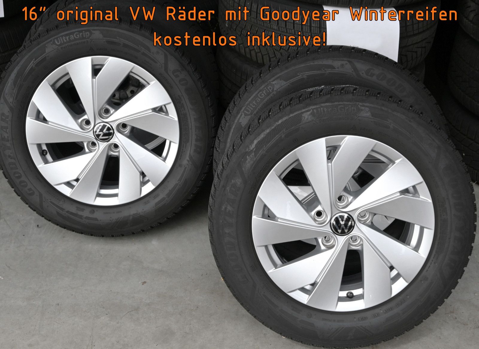 Fahrzeugabbildung Volkswagen Passat Variant 1.5 eTSI OPF DSG Business °AHK°IQ