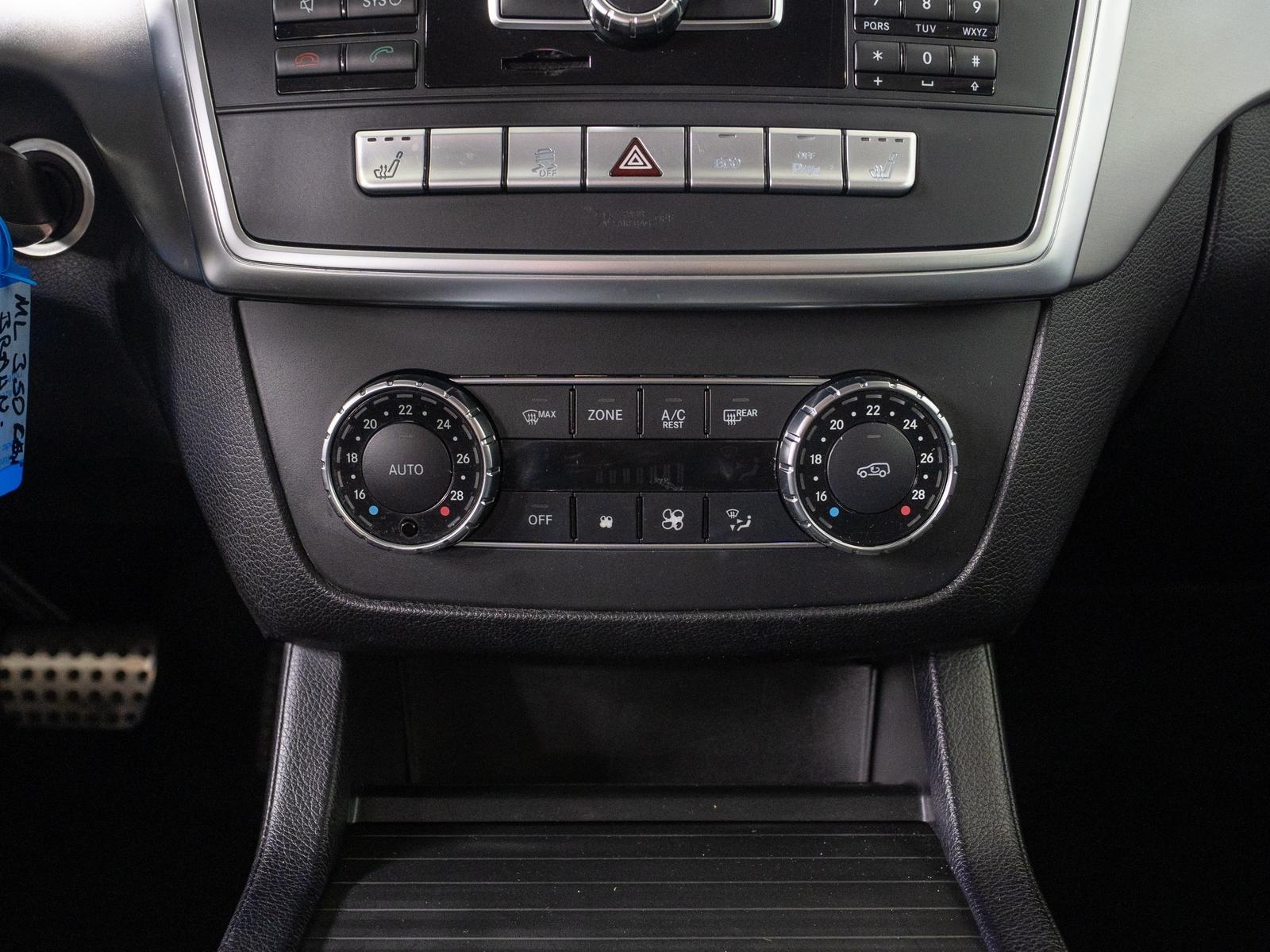 Mercedes-Benz ML 350 4 Matic *AHK*R-KAMERA*MEMORY*LEDER*
