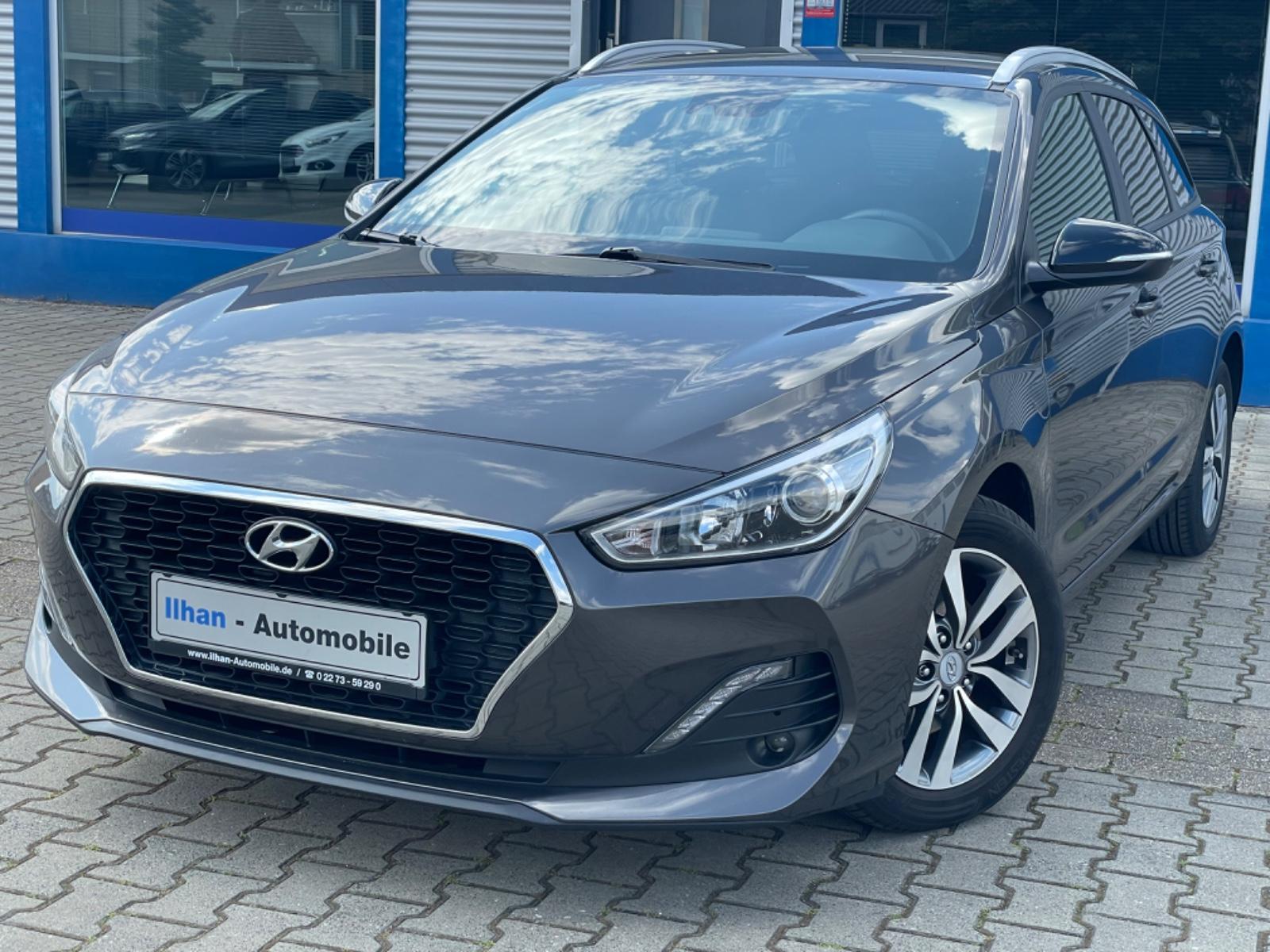 Hyundai i30 cw Passion*RCAM*PDC*KLIMA*SHZG*LENKHZG*TEMPO