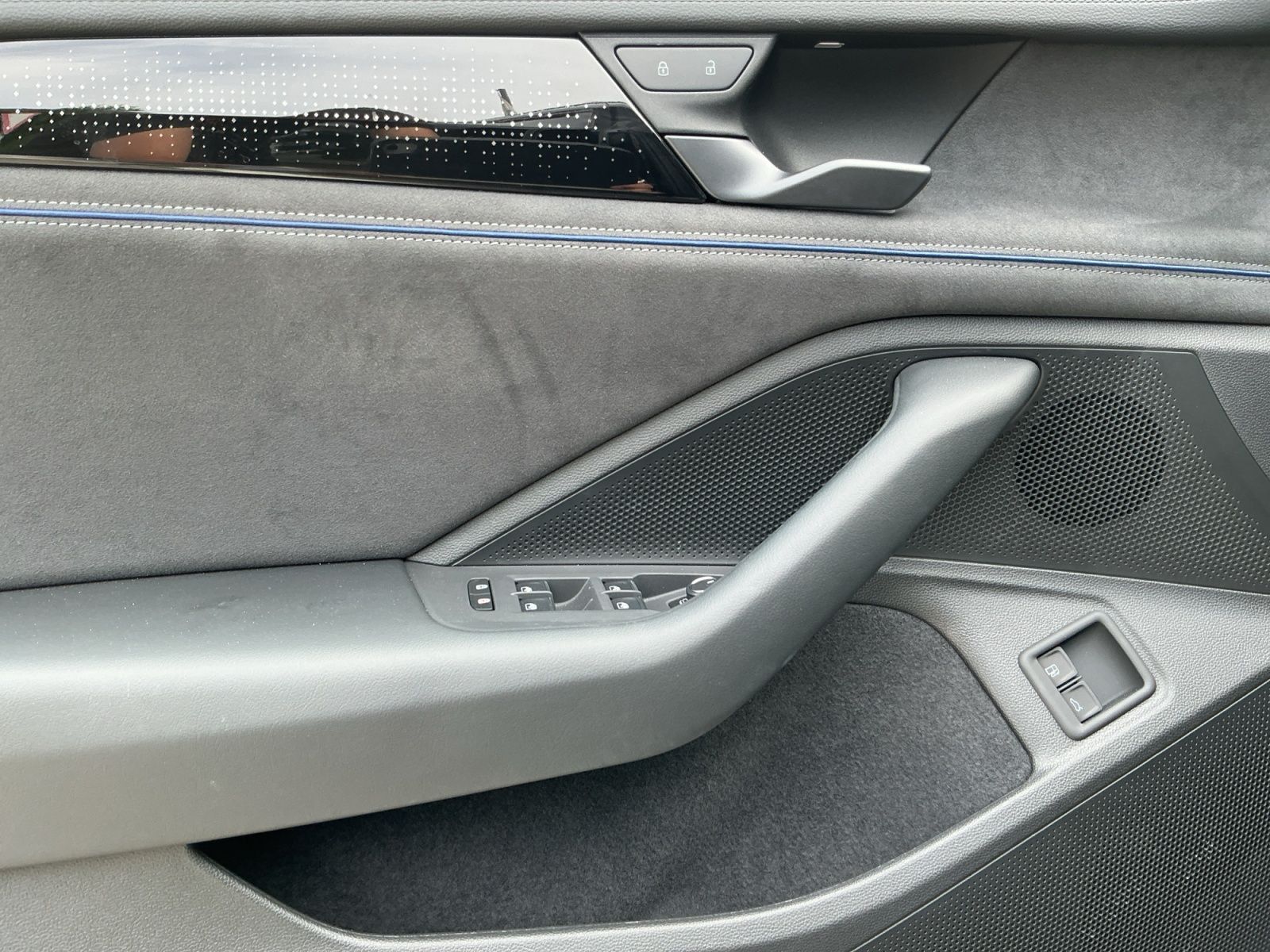 Volkswagen Passat Variant - Bild 15
