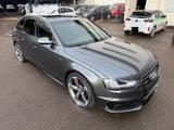 Audi A4 Avant S line Sportpaket / plus quattro - Audi Behindertengerecht