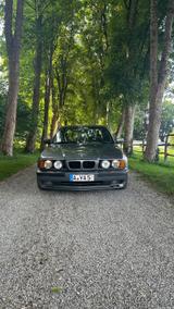 BMW 540i *Motor überholt* - BMW 540 in Augsburg