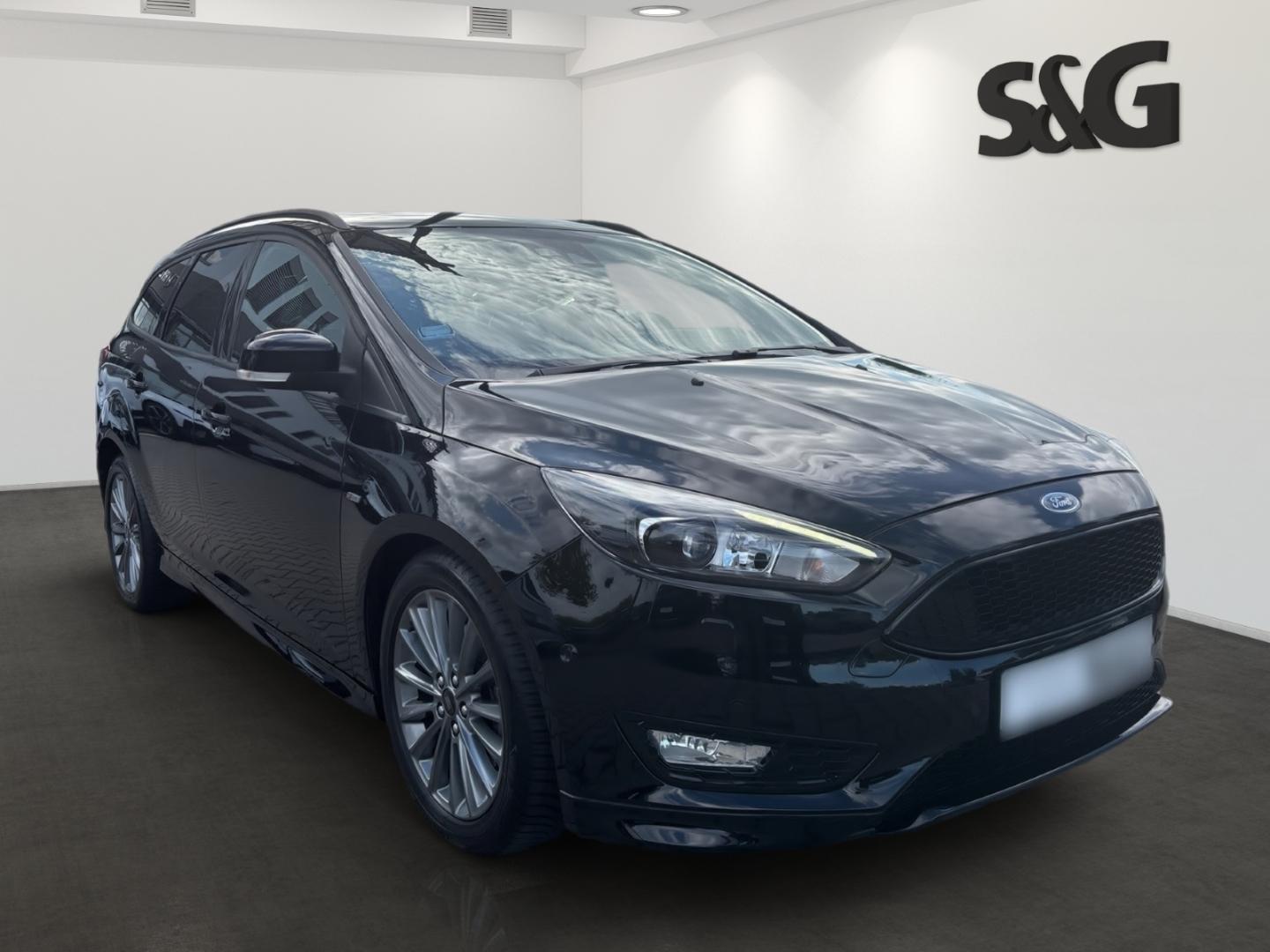 Ford Focus Turnier ST-Line 1.5 Automatik* Navi*Bi-Xen
